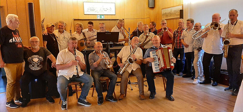 Musiziert wurde im Kapellenhof nach dem Motto ...