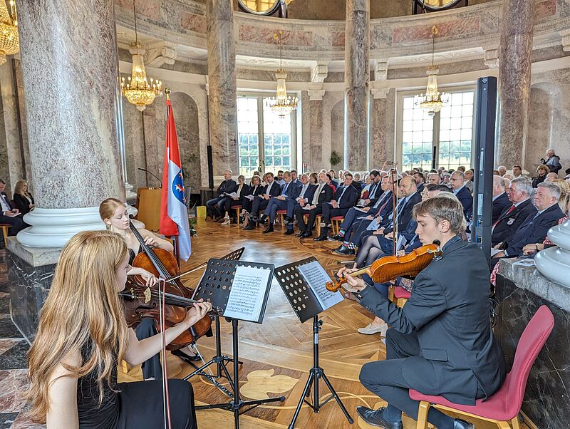 Streichtrio der Junge Musik Hessen GmbH ...