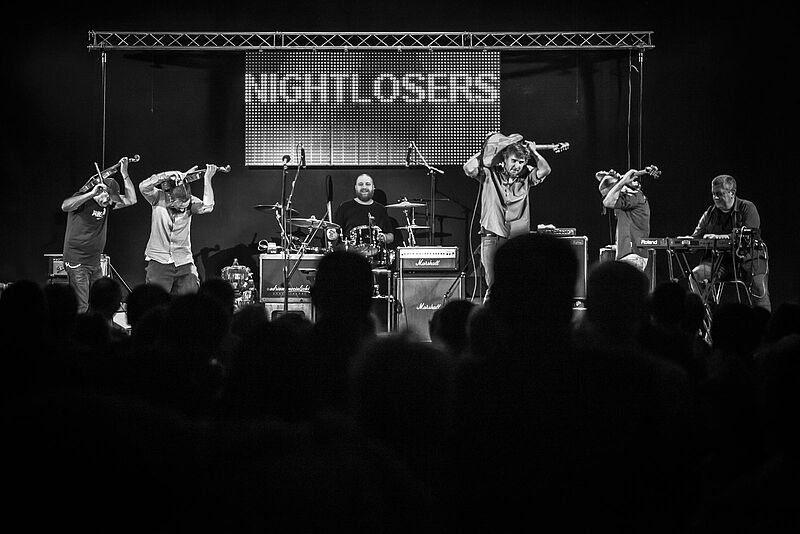 Konzertfoto der „Nightlosers“. 		Copyright: ...