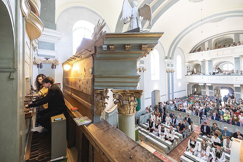 Gottesdienst in der evangelischen Kirche A.B. ...