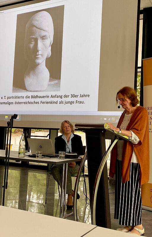 Rohtraut Wittstock whrend ihres Vortrages: ...