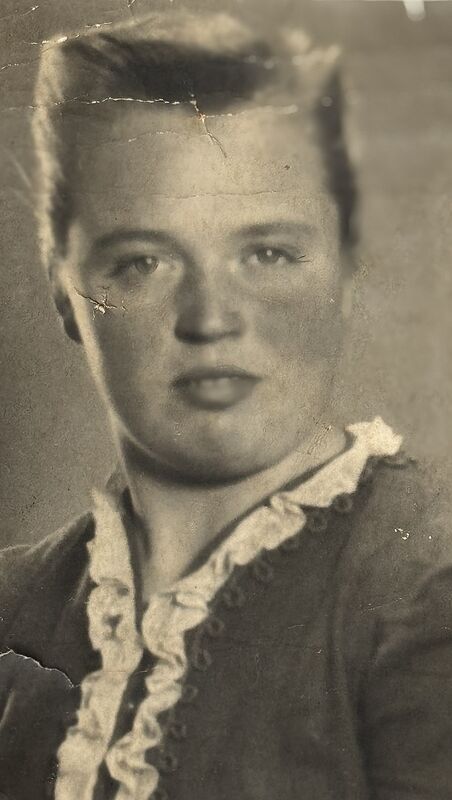 Anni Teutsch vor der Deportation ...