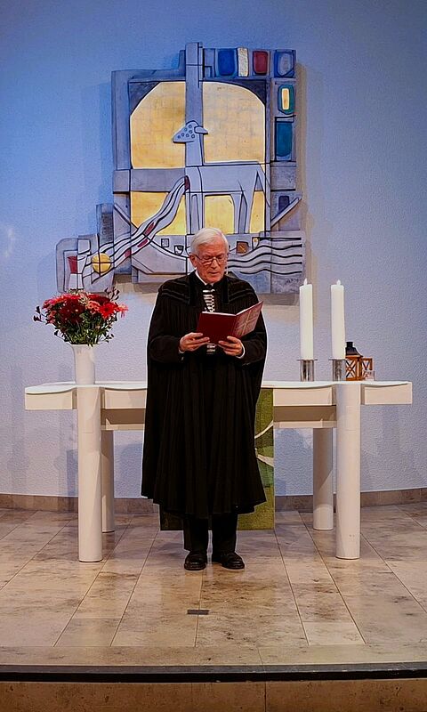 Pfarrer Dr. Rolf Binder hielt eine zu Herzen ...