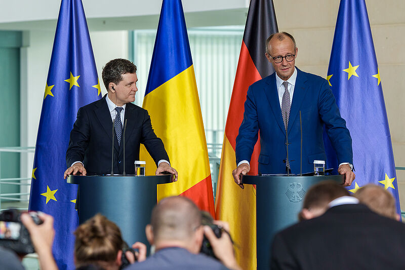 Pressekonferenz von Bundeskanzler Merz und ...