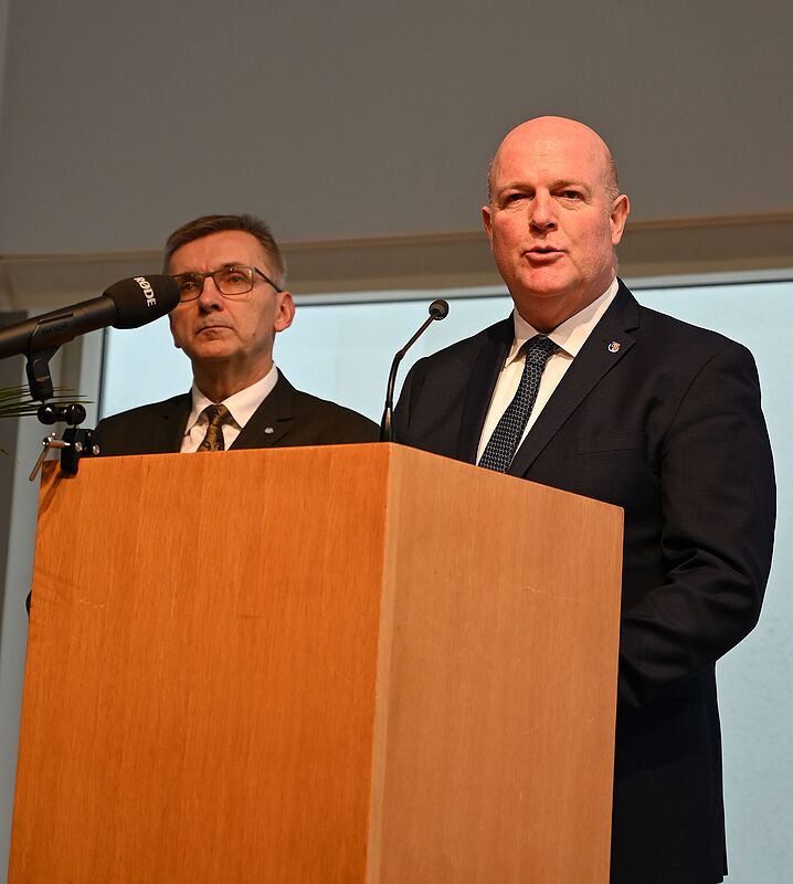 Die Bundesvorsitzenden Rainer Lehni (rechts) und ...