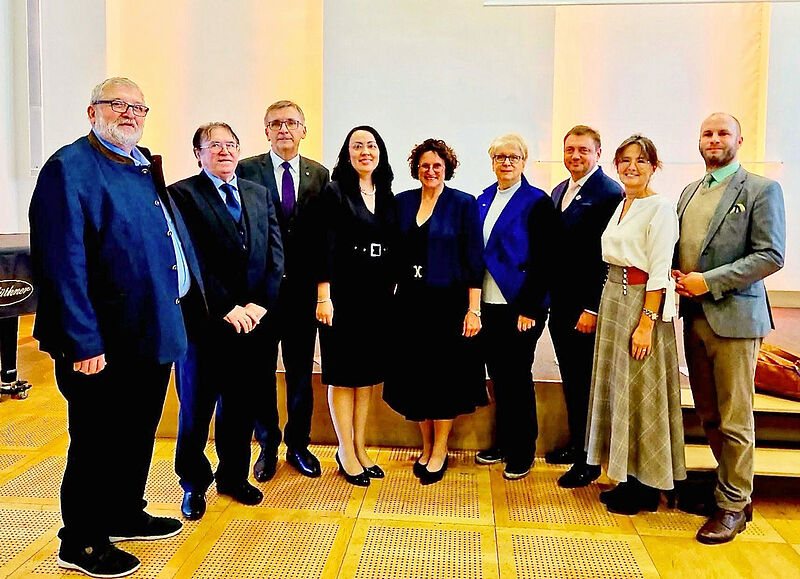 Gedenkakt im bayerischen Landtag, von links nach ...