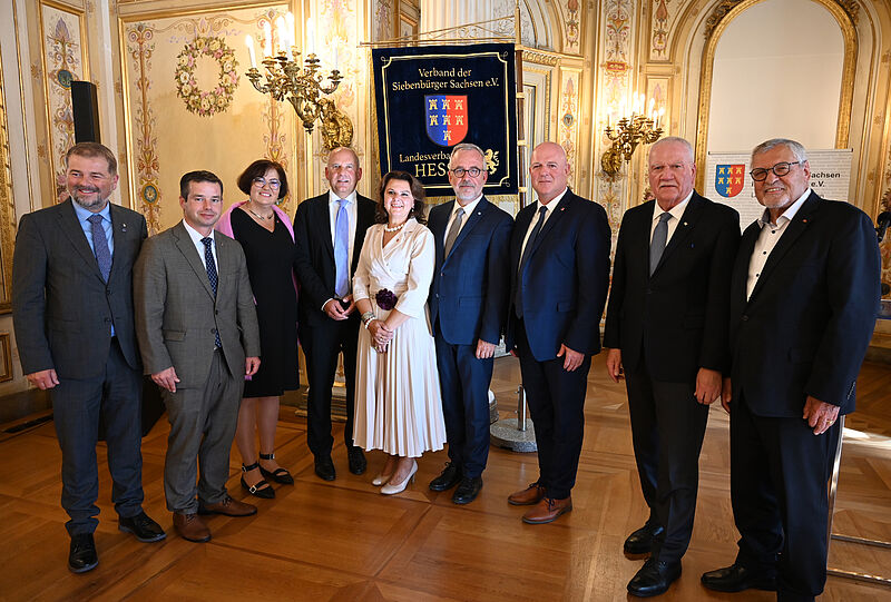 Gruppenbild mit den Rednern der akademischen ...