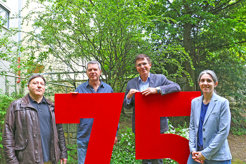 Das Team der Siebenbrgischen Zeitung, von links: ...