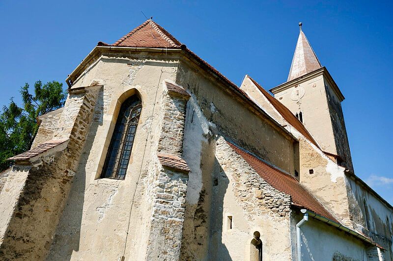 Die Aufnahme der Kirchenburg von Kirtsch (Curciu) ...