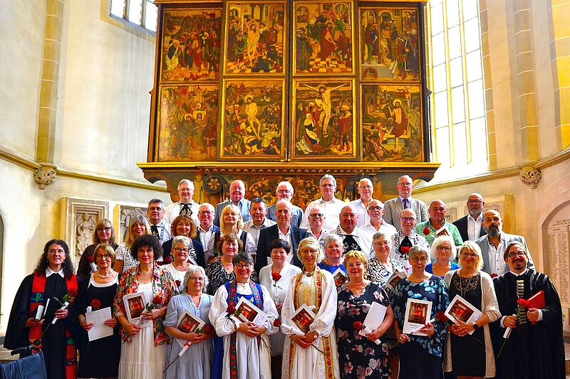 Goldene Konfirmation des Jahrgangs 1975 in der ...