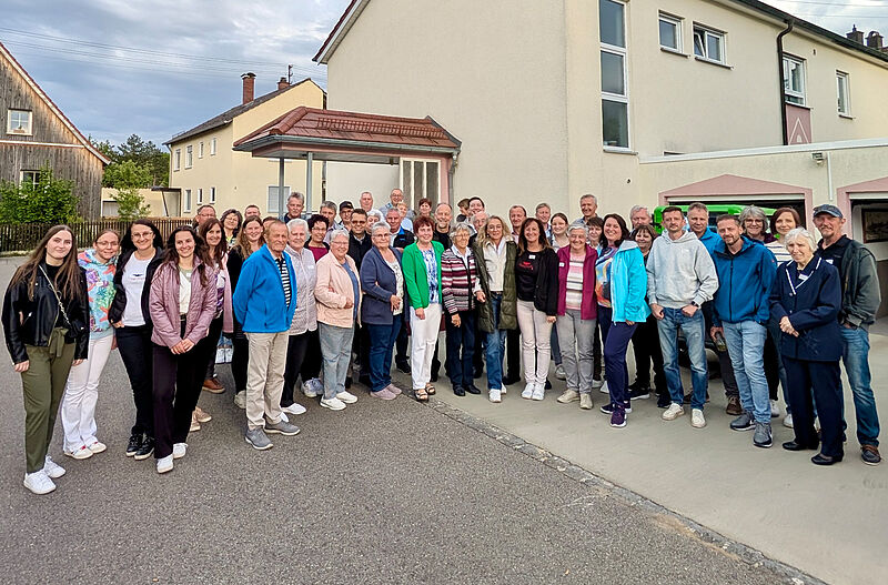 Siebenbürgisches Nachbarschaftstreffen in Neusäß. ...