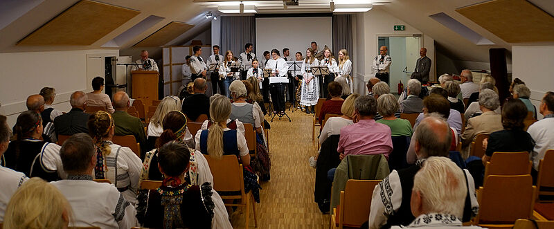 Die Jugendband Ros'n'Now mit Dirigent Franz ...