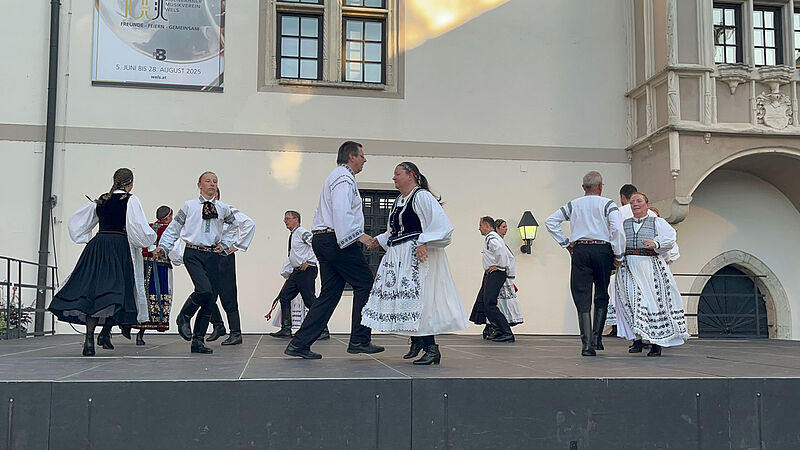 Die Welser Volkstanzgruppe bei ihrem ...