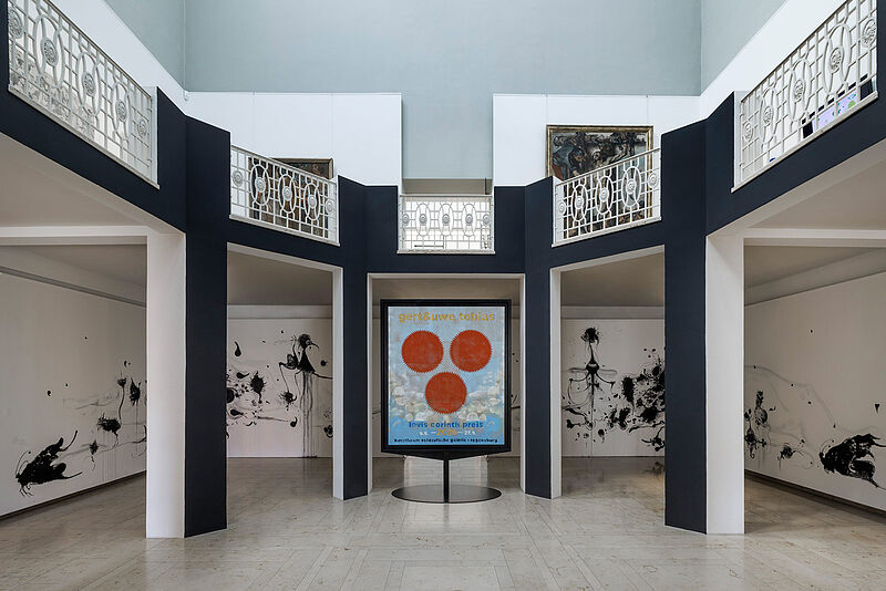 Das von Gert & Uwe Tobias gestaltete Museumsfoyer ...