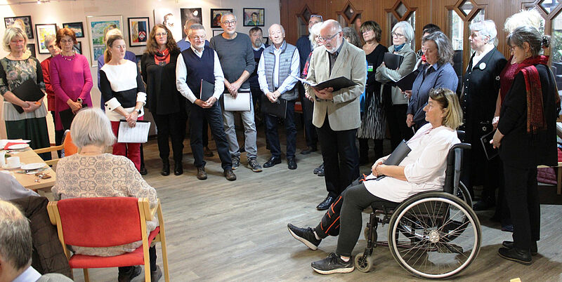 Adventsfeier in Freiburg, ein gemeinschaftliches ...