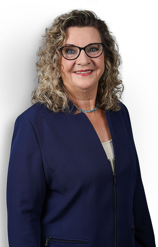 Helmine Buchsbaum ...