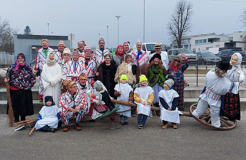 Ochsenlauf in Traun: Ob gro�, ob klein, ob alt, ...