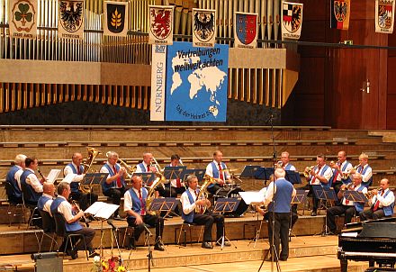 Die Siebenbrger Blaskapelle Nrnberg gestaltete den Tag der Heimat in Nrnberg musikalisch mit. Foto: Werner Henning jr.