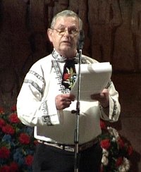 Helmut Beer an der Gedenksttte der Siebenbrger Sachsen in Dinkelsbhl. Foto: Gnther Melzer