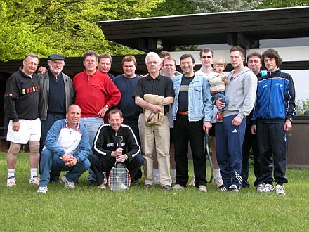 Die Teilnehmer des Tennisturniers in Dinkelsbhl, Pfingstsamstag 2005.