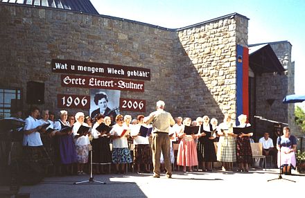 Der Frther Chor gestaltete den Peter-und-Paulstag in Wrzburg mit dem Jubilumsprogramm zum 100. Geburtstag von Grete Lienert-Zultner mit.
