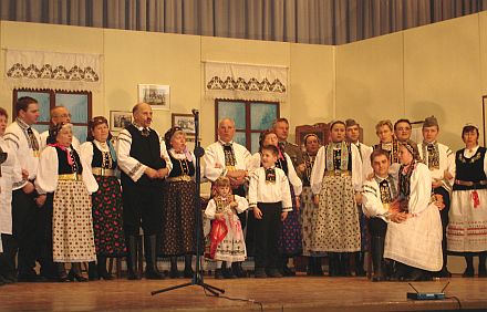 Die Heidenheimer Theatergruppe begeisterte mit dem Lustspiel ‚‚Der Rekrut’’ in Reutlingen.