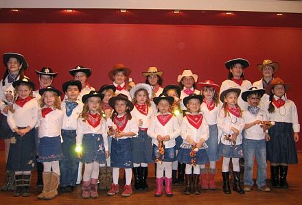 Die Kindergruppe Heilbronn unter der Leitung von Astrid Kelp begeisterte beim Fasching 2007mit einem Country-Mix.