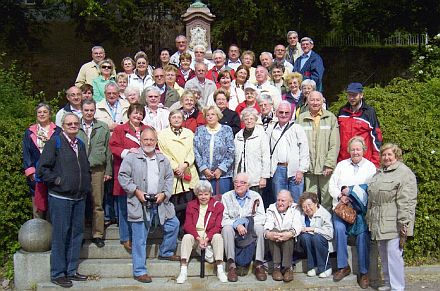 Der Heilbronner Hermannstdter Stammtisch vor Besichtigung der Porzellanmanufaktur Meien.