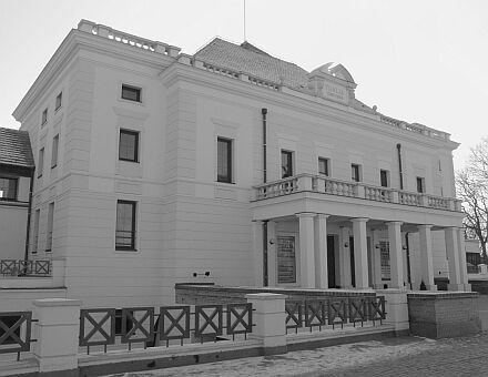 Das wieder aufgebaute Hermannstdter Stadttheater ist Austragungsort des Carl-Filtsch-Wettbewerbs-Festivals.