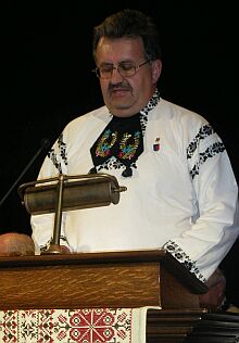 John Werner, Bundesvorsitzender der Landsmannschaft der Siebenbrger Sachsen in Kanada, begrte die zahlreichen Gste im Transylvania-Klub.