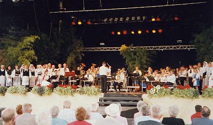 Landesgartenschau in Kehl mit siebenbrgischer Note: Blaskapelle Stuttgart spielt zum Ausklang "Af deser Ierd".