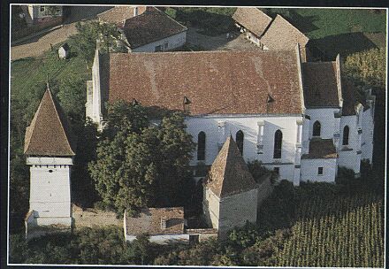 Kirche von Zendersch: Luftbildaufnahme von Georg Gerster.