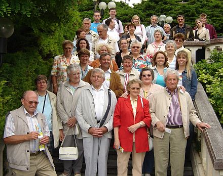 Mnchener Gruppe vor dem Kloster Melk. Foto: Arthur Thellmann