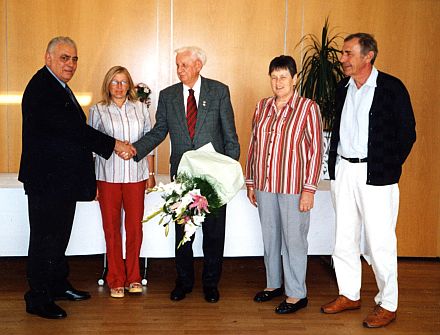 Der neue Vorstand der Landesgruppe Rheinland-Pfalz/Saarland, von links Ortwin Gunne, Andrea Kraus, Ehrenvorsitzender Dipl.-Ing. Rudolf Kartmann, Anna Buchholzer und Michael Ihm.