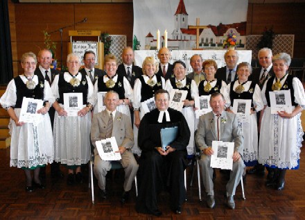 Der Roder Jahrgang 1941/42 feierte Goldene Konfirmation.