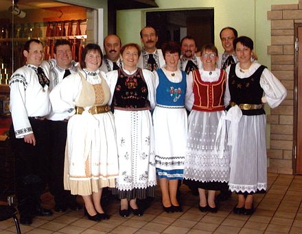 Die Tanzgruppe der Siebenbrger Sachsen in Salzgitter beging ihr 20-jhriges Jubilum.