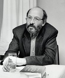 Dieter Schlesak bei einer Lesung vor einigen Jahren im Mnchner Haus des Deutschen Ostens. Foto: Konrad Klein