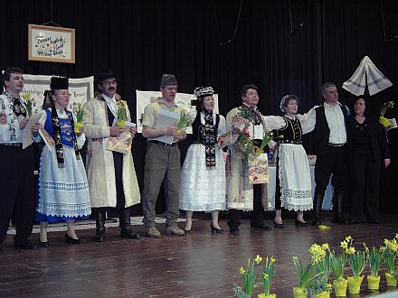 30-jhrige Jubilumsfeier der Kreisgruppe Schorndorf: Die Theatergruppe der HOG Malmkrog fhrte 