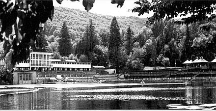 Idyllische Landschaft in Bad Sovata mit dem bekannten Brensee.