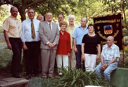 Der neue Vorstand der Kreisgruppe Wrzburg, von links nach rechts: Hans Werner Bell, Alfred Mller-Fleischer, Michael Leister, Friedrich Untch, Johann Szegedi, Edeltraud Ackner, Erna Markel, Wilhelm Roth, Marianne Brotea und Wolfgang Kristoffy.