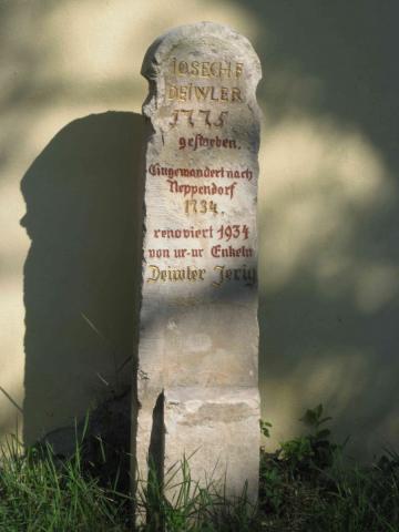 Der älteste Grabsteins von Neppendorf. Er wurde ...