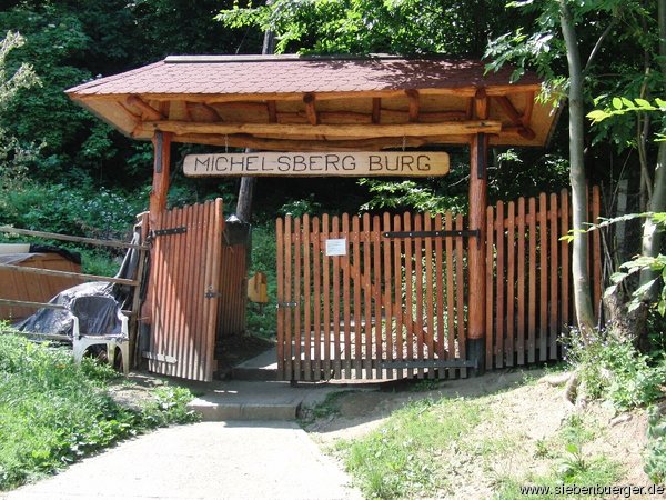 Hier gehts zur Michelberger Kirchenburg ...