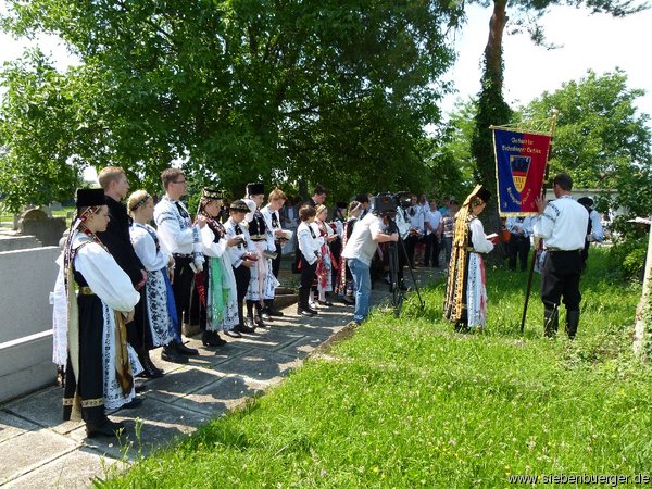 Auf dem Friedhof