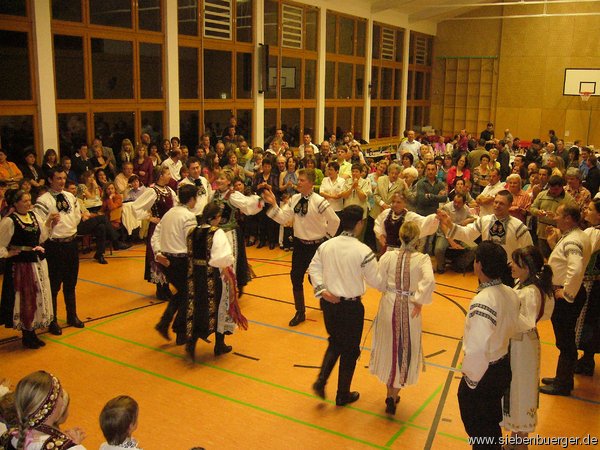 Gastauftritt aus Mnchen beim Frhlingsball in Warthausen