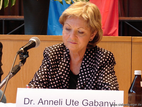 Dr. Anneli-Ute Gabanyi