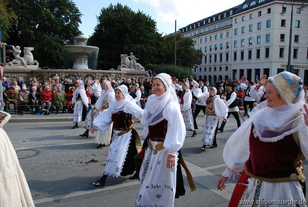 Gebockelte Frauen