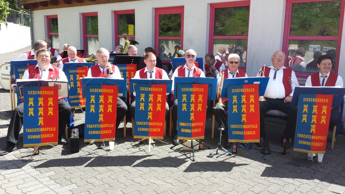 Die Blaskapelle Gummersbach beim Serenadenabend ...