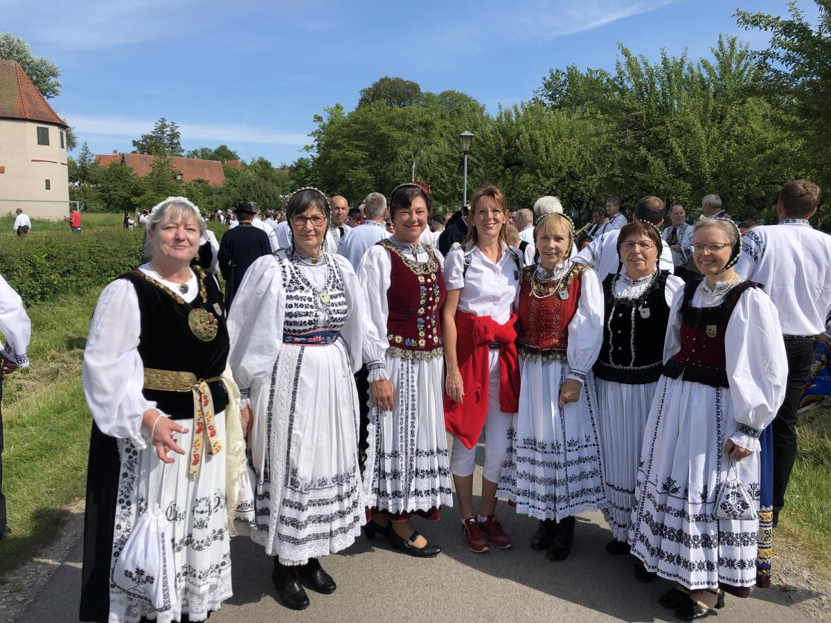 Settericher Siebenb�rger Sachsen beim Heimattag ...
