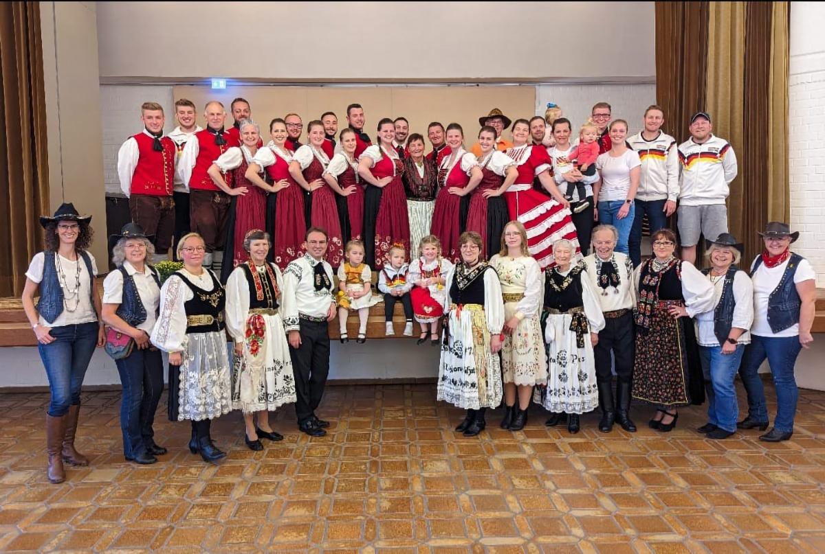 Besuch einer deutsch-brasilianischen Tanzgruppe ...