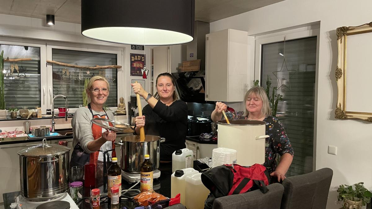 Kochabend zur Vorbereitung f�r den Genussmarkt in ...